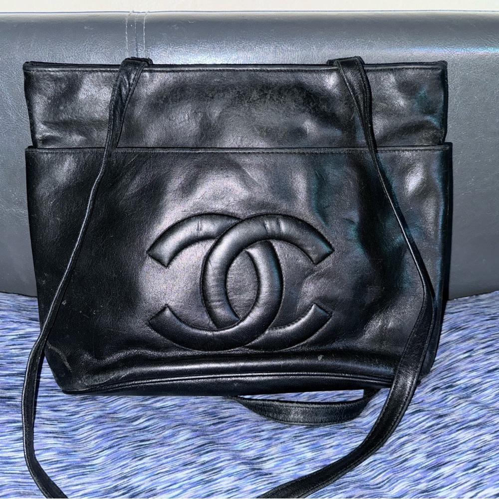 Chanel vintage tote bag
